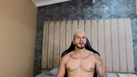 Snapshot of seth_vega_ chatting on 02/25/25, 09:02 HEY IM SETH online show from 02/25/25, 09:02