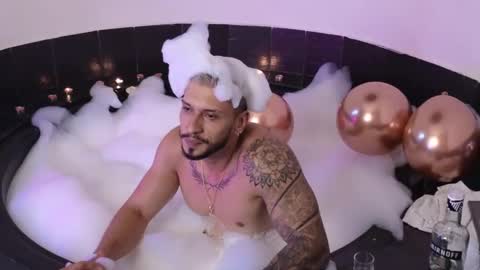 Snapshot of seth_vega_ chatting on 03/01/25, 02:59 HEY IM SETH online show from 03/01/25, 02:59