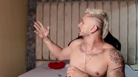 Snapshot of seth_vega_ chatting on 03/11/25, 11:15 HEY IM SETH online show from 03/11/25, 11:15