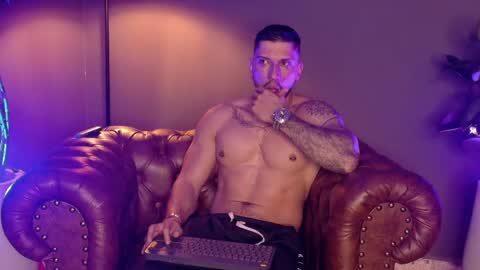 Snapshot of seth_vega_ chatting on 09/18/25, 09:17 HEY IM SETH online show from 09/18/25, 09:17