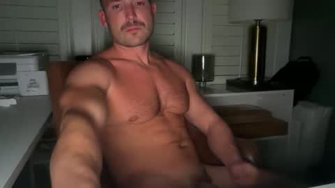 Snapshot of sethfox89 chatting on 03/30/26, 03:18 sethfox89 online show from 03/30/26, 03:18