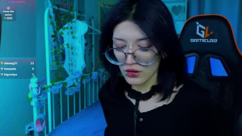 Setsunai online show from 03/10/25, 04:49