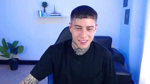 Thomas online show from 09/22/25, 02:41