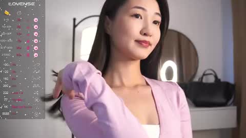 Snapshot of seulbi chatting on 07/10/26, 02:41 Sana online show from 07/10/26, 02:41