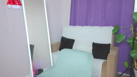 Snapshot of sevans14 chatting on 01/15/26, 07:50 SevanS14 online show from 01/15/26, 07:50