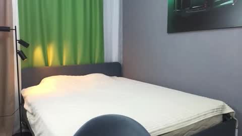 Snapshot of sevans14 chatting on 03/02/26, 10:44 SevanS14 online show from 03/02/26, 10:44