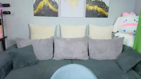 Snapshot of sevans14 chatting on 04/22/26, 12:57 SevanS14 online show from 04/22/26, 12:57