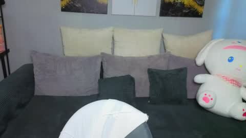 Snapshot of sevans14 chatting on 05/04/26, 02:35 SevanS14 online show from 05/04/26, 02:35