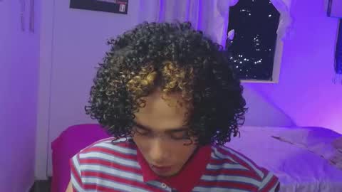 Alexis online show from 10/20/25, 04:35