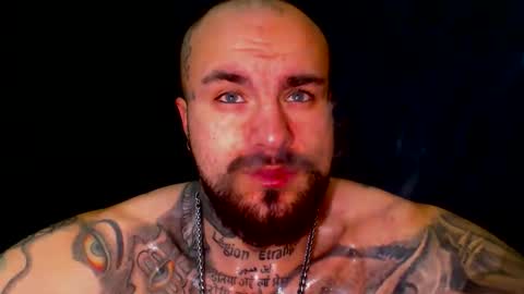 Snapshot of sevendragons1 chatting on 04/11/26, 09:46 SevenDragons online show from 04/11/26, 09:46