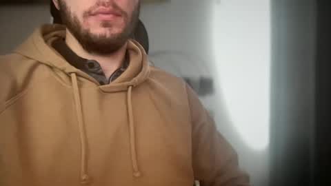Snapshot of sevhdz chatting on 02/24/25, 04:15 sevhdz online show from 02/24/25, 04:15