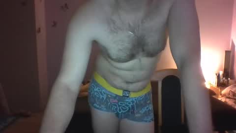 Snapshot of sewek101 chatting on 02/15/25, 05:09 Sewerin online show from 02/15/25, 05:09