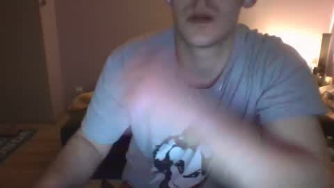 Snapshot of sewek101 chatting on 03/03/25, 03:30 Sewerin online show from 03/03/25, 03:30