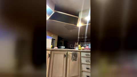 Snapshot of sex_5lave chatting on 02/04/26, 10:21 sex_5lave online show from 02/04/26, 10:21