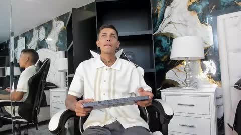 sex_drop online show from 10/27/25, 02:10