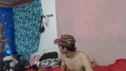 Snapshot of sex_forever77 chatting on 12/24/24, 08:49 Karol y antony online show from 12/24/24, 08:49