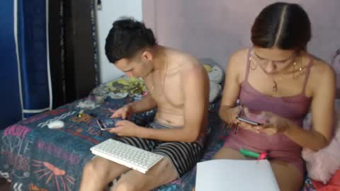 Snapshot of sex_forever77 chatting on 01/17/25, 11:07 Karol y antony online show from 01/17/25, 11:07
