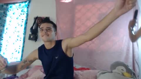 Snapshot of sex_forever77 chatting on 01/29/25, 07:00 Karol y antony online show from 01/29/25, 07:00