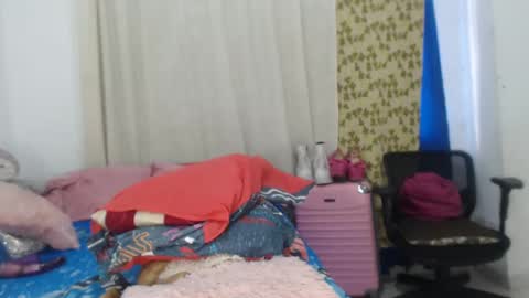 Snapshot of sex_forever77 chatting on 02/27/25, 05:15 Karol y antony online show from 02/27/25, 05:15