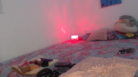 Snapshot of sex_forever77 chatting on 10/29/25, 02:36 Karol y antony online show from 10/29/25, 02:36