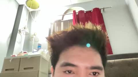 AXEL online show from 09/18/25, 10:28