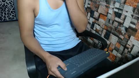 Snapshot of sexatlexx chatting on 12/01/25, 02:27 arnold online show from 12/01/25, 02:27