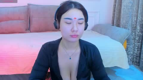 Snapshot of sexaxion_lee_ chatting on 04/01/26, 08:06 Lumi online show from 04/01/26, 08:06