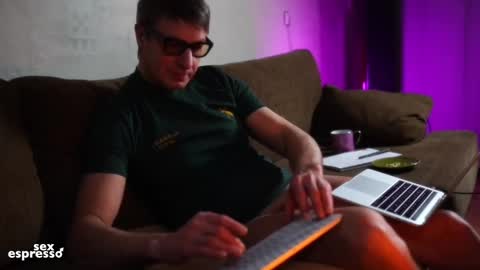 Snapshot of sexespresso chatting on 12/31/24, 11:39 Thank you for Birthday Wishes  online show from 12/31/24, 11:39