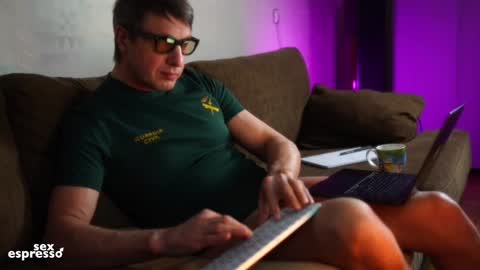 Snapshot of sexespresso chatting on 01/17/25, 07:05 Thank you for Birthday Wishes  online show from 01/17/25, 07:05