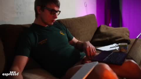 Snapshot of sexespresso chatting on 02/21/25, 06:04 Thank you for Birthday Wishes  online show from 02/21/25, 06:04