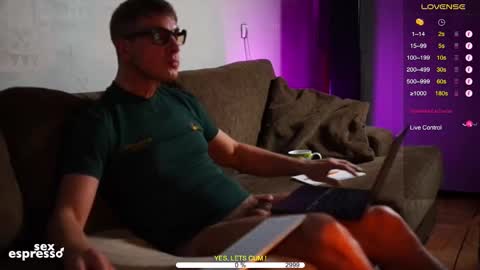 Snapshot of sexespresso chatting on 09/26/25, 06:12 Thank you for Birthday Wishes  online show from 09/26/25, 06:12