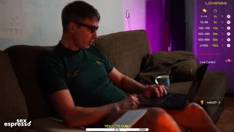 Snapshot of sexespresso chatting on 10/17/25, 03:25 Thank you for Birthday Wishes  online show from 10/17/25, 03:25