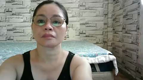 Snapshot of sexi_monica chatting on 05/18/26, 12:40 sexi_monica online show from 05/18/26, 12:40