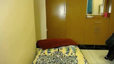 Mari online show from 02/25/26, 02:37