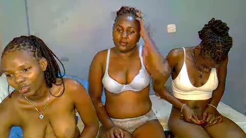 Snapshot of sexie_gal chatting on 03/09/25, 11:14 sexie_gal online show from 03/09/25, 11:14