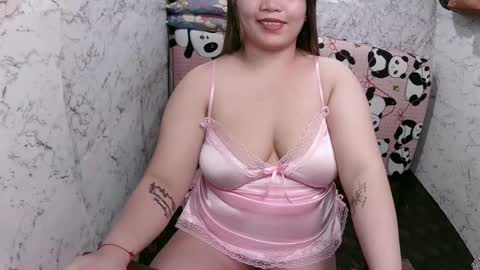 Snapshot of seximarsh88 chatting on 01/22/25, 04:44 Thess A. online show from 01/22/25, 04:44