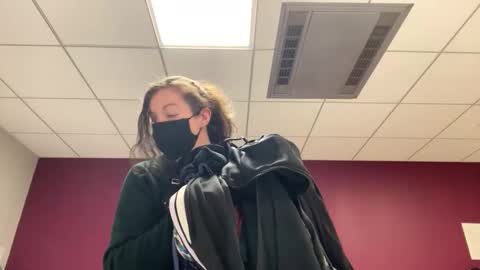 Snapshot of sexislitpuss69 chatting on 01/03/25, 12:11 sexislitpuss69 online show from 01/03/25, 12:11