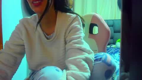 Snapshot of sexmilkdirty chatting on 04/21/26, 11:29 sexmilkdirty online show from 04/21/26, 11:29