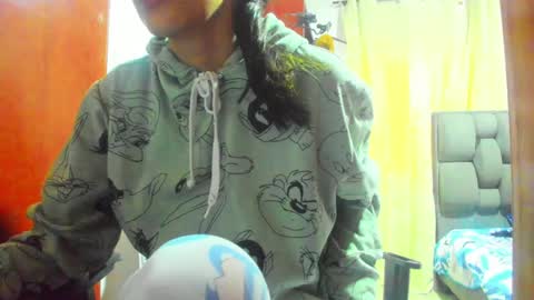 Snapshot of sexmilkdirty chatting on 04/24/26, 10:01 sexmilkdirty online show from 04/24/26, 10:01