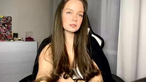 My name is Mia whats yours online show from 12/24/24, 07:11