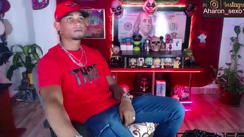 Aharon  ravelo online show from 03/20/26, 03:33