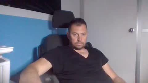 Snapshot of sexoatope79 chatting on 04/19/26, 07:49 sexoatope79 online show from 04/19/26, 07:49