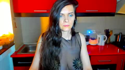 sexqueen1111 online show from 02/03/26, 03:26