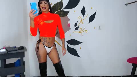 Snapshot of sextshotlati chatting on 03/09/25, 05:00 thiago online show from 03/09/25, 05:00