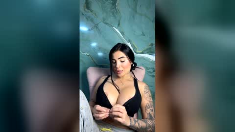 SARA    online show from 12/05/25, 05:09