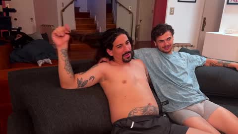 Andrea online show from 11/10/25, 01:48