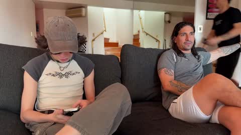 Andrea online show from 12/01/25, 08:25