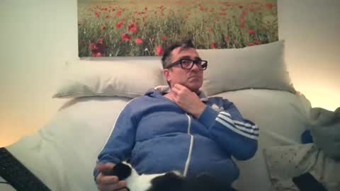 Snapshot of sexurbation chatting on 01/12/25, 08:03 Sexurbation online show from 01/12/25, 08:03