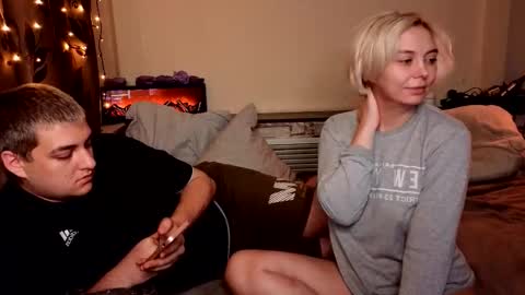 sexvibecouple online show from 11/15/25, 12:19