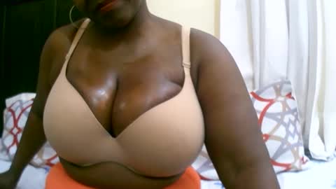 sexxi_ebony online show from 10/01/25, 07:36
